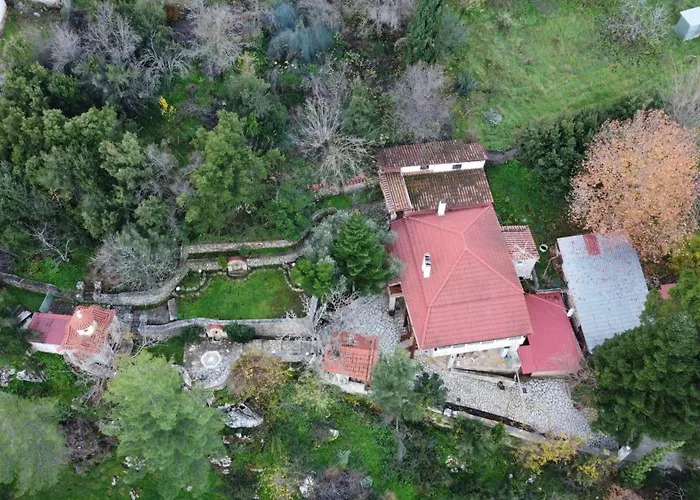 Η Θέα Τhe View